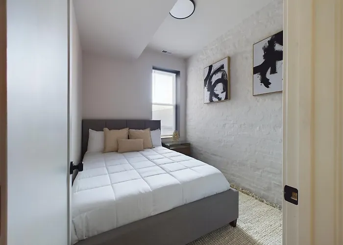 Holiday home Zen Escape-chicago's Urban Oasis