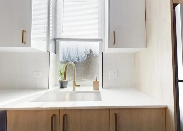 Holiday home Zen Escape-chicago's Urban Oasis *